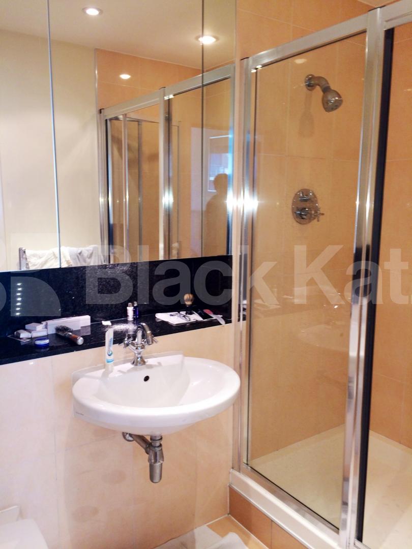 			NEW INSTRUCTION, 2 Bedroom, 1 bath, 1 reception Apartment			 Kingfisher House, Battersea Reach, Wandsworth 